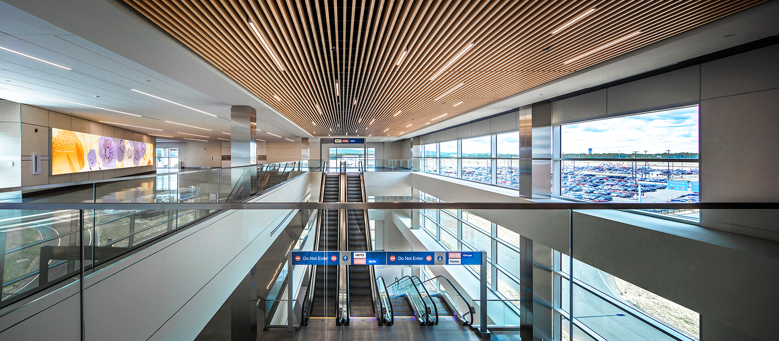 Featured image for New Ground Transportation Center Opens at Bradley International Airport